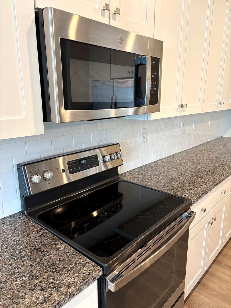 137 Carriage Club, Unit 103 - Photo 5