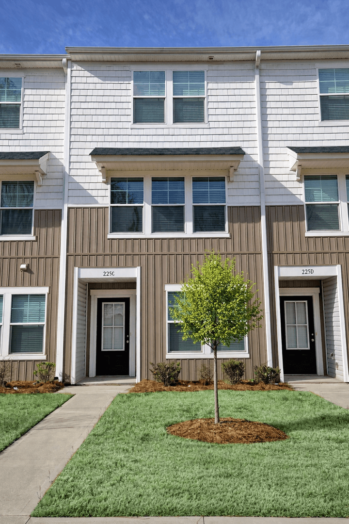 225 Kennerly Ave, Unit C - Photo 1